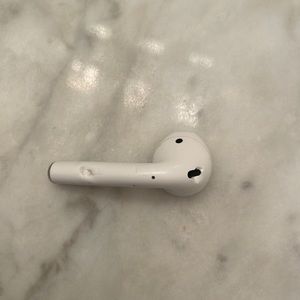 ULTRA RARE LIMITED EDITION LEFT AIRPOD *apple abstract collection*